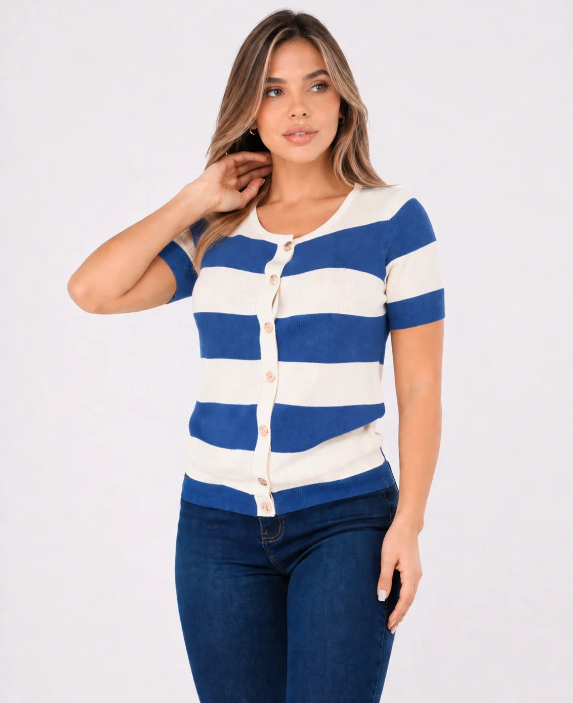 Blusa tejida de rayas con botones