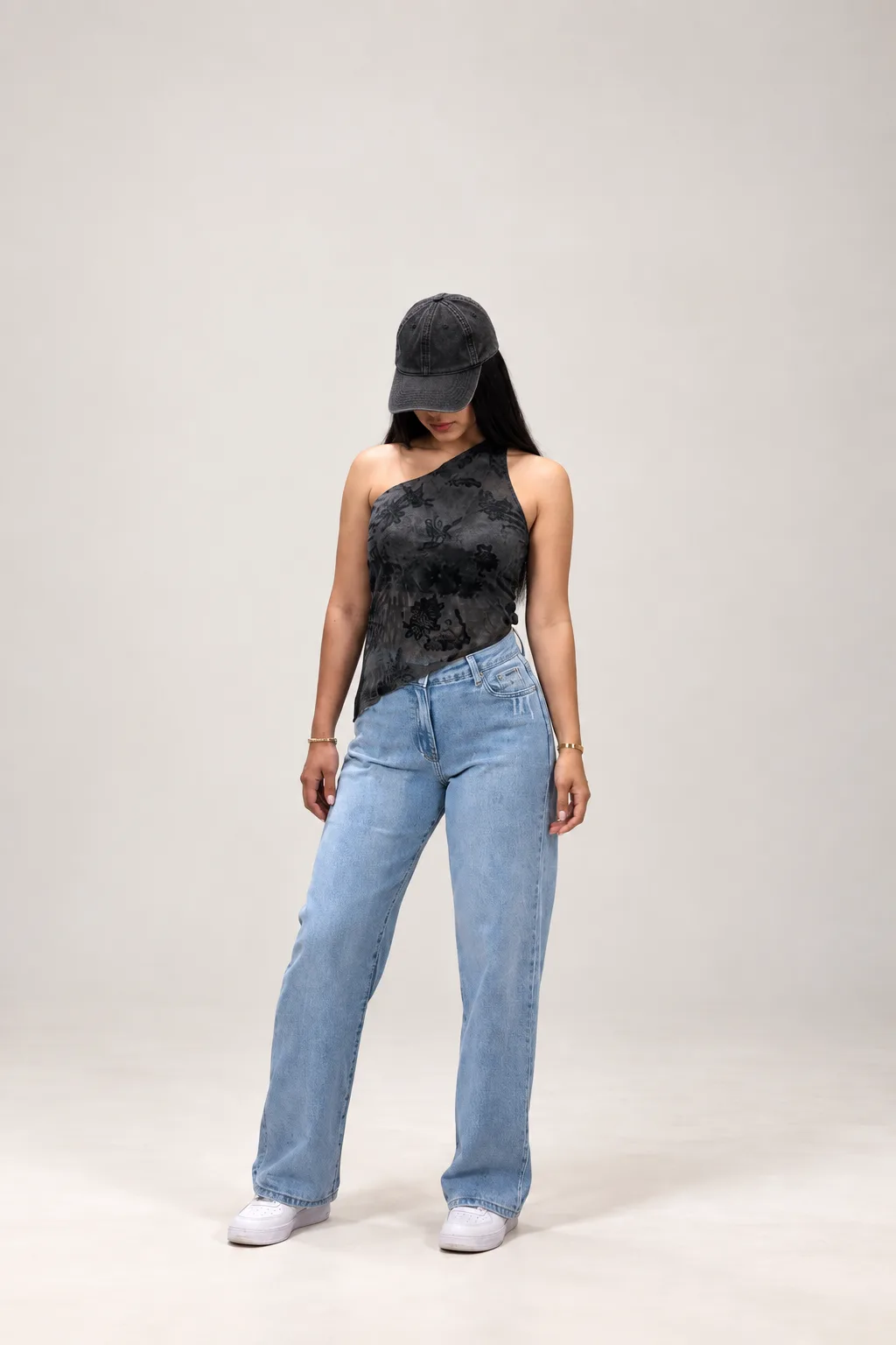 Sweet Couture pantalón baggy con correa en azul denim claro